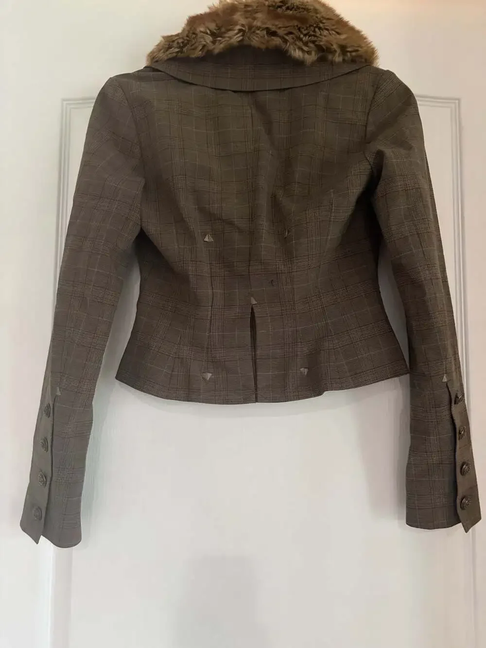 Guess Jeans Authentic Stretch Brown Plaid Cropped Jacket with Faux Fur Collar